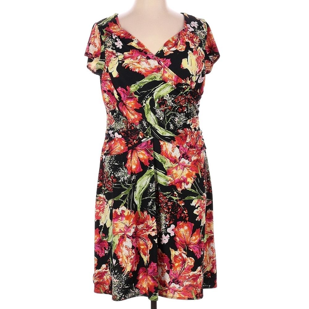 B-Slim NY Collection Floral‎ Dress Size X-Large Faux Wrap